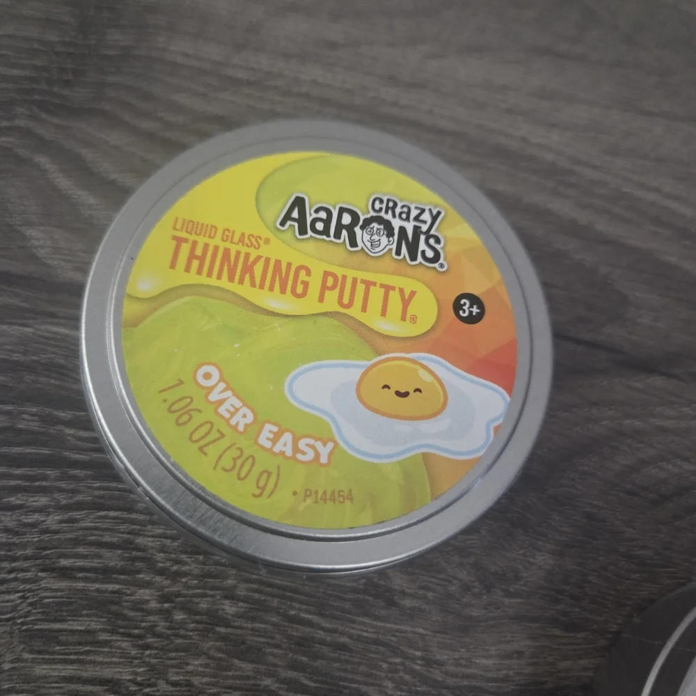 Crazy Aaron's liquid glass thinking putty bundle (3) NEW - Picture 4 of 4